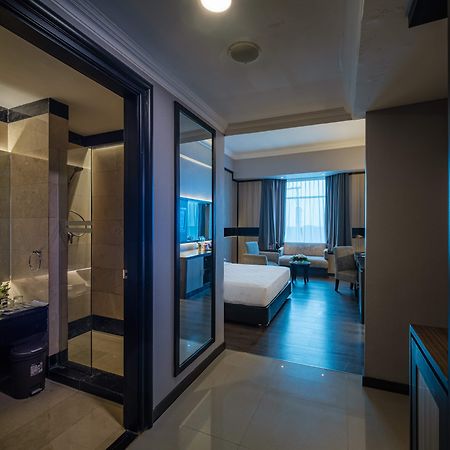 Grand Jatra Hotel Pekanbaru Exteriér fotografie