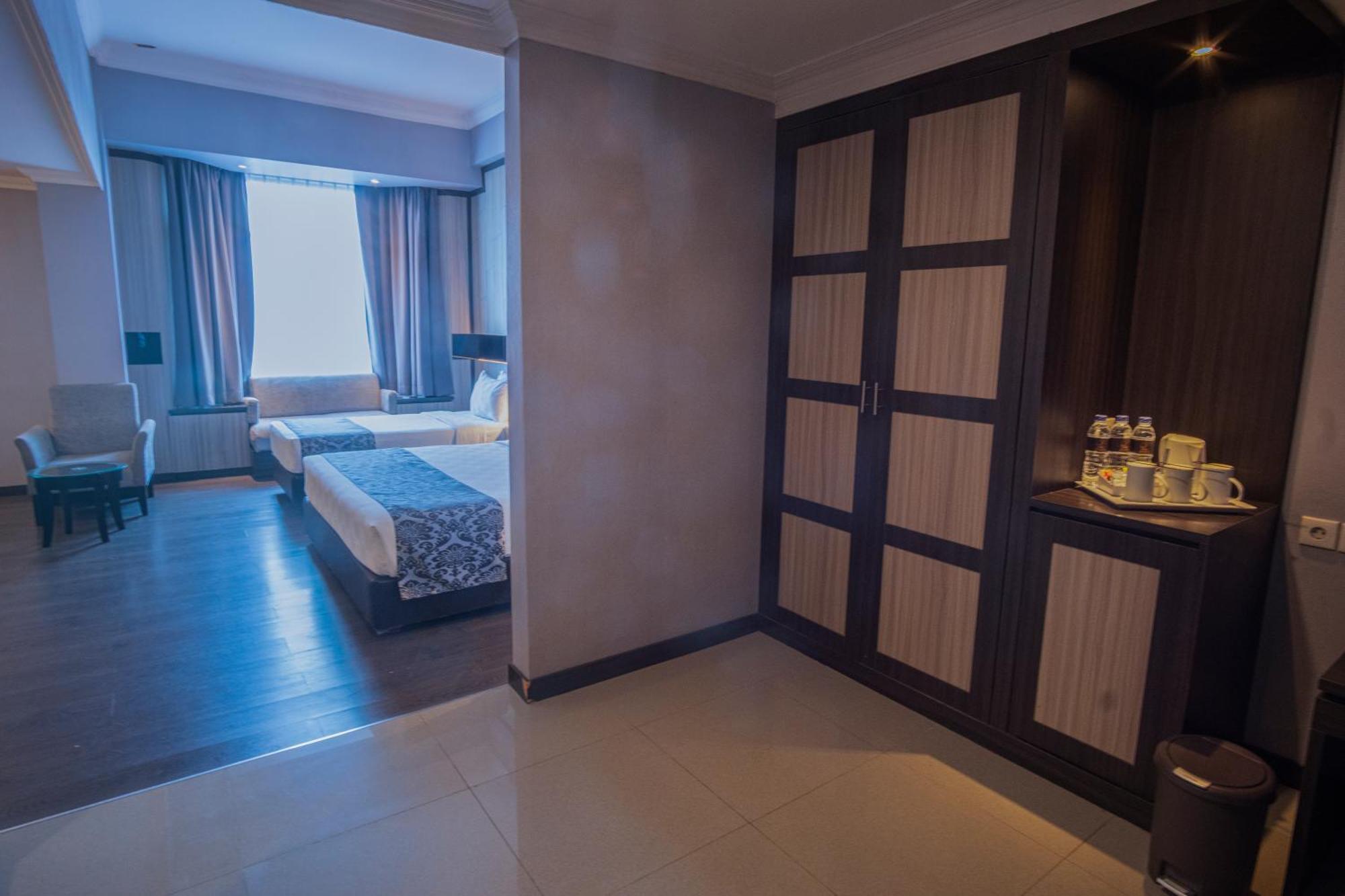 Grand Jatra Hotel Pekanbaru Exteriér fotografie
